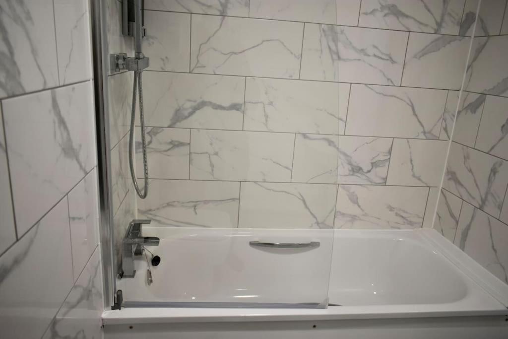 Tottenham Hotspurs Stays At The Gascoigne Suite 런던 외부 사진